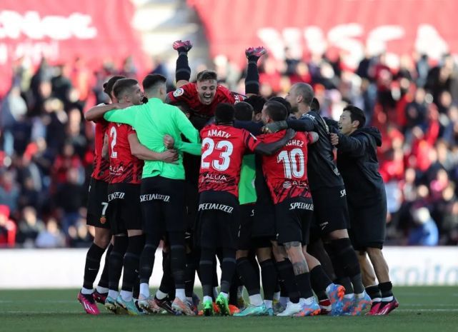 在采访中，前两部影片的缔造者盖·里奇表示，这部影片是否拍摄，完全取决于小罗伯特·唐尼的个人意愿。